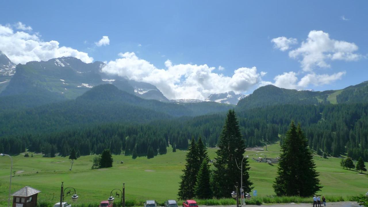 Rta Hotel Catturani Madonna di Campiglio Luaran gambar