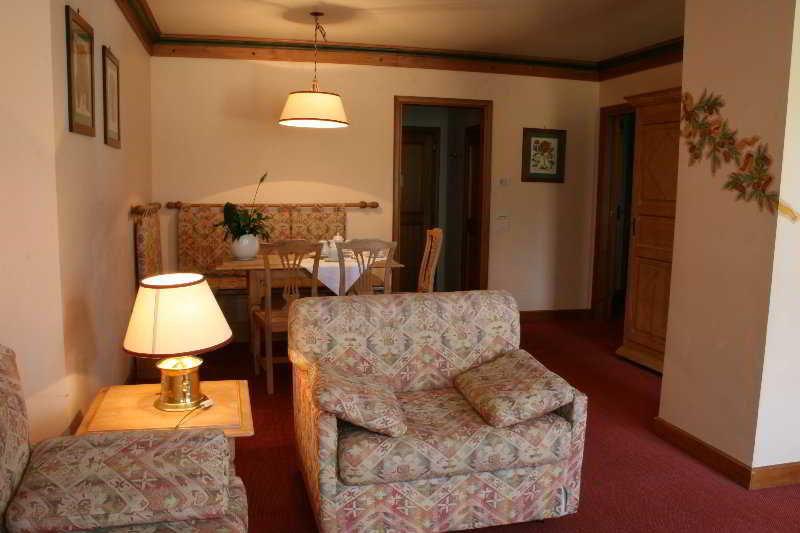 Rta Hotel Catturani Madonna di Campiglio Luaran gambar