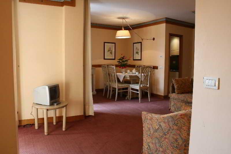 Rta Hotel Catturani Madonna di Campiglio Luaran gambar