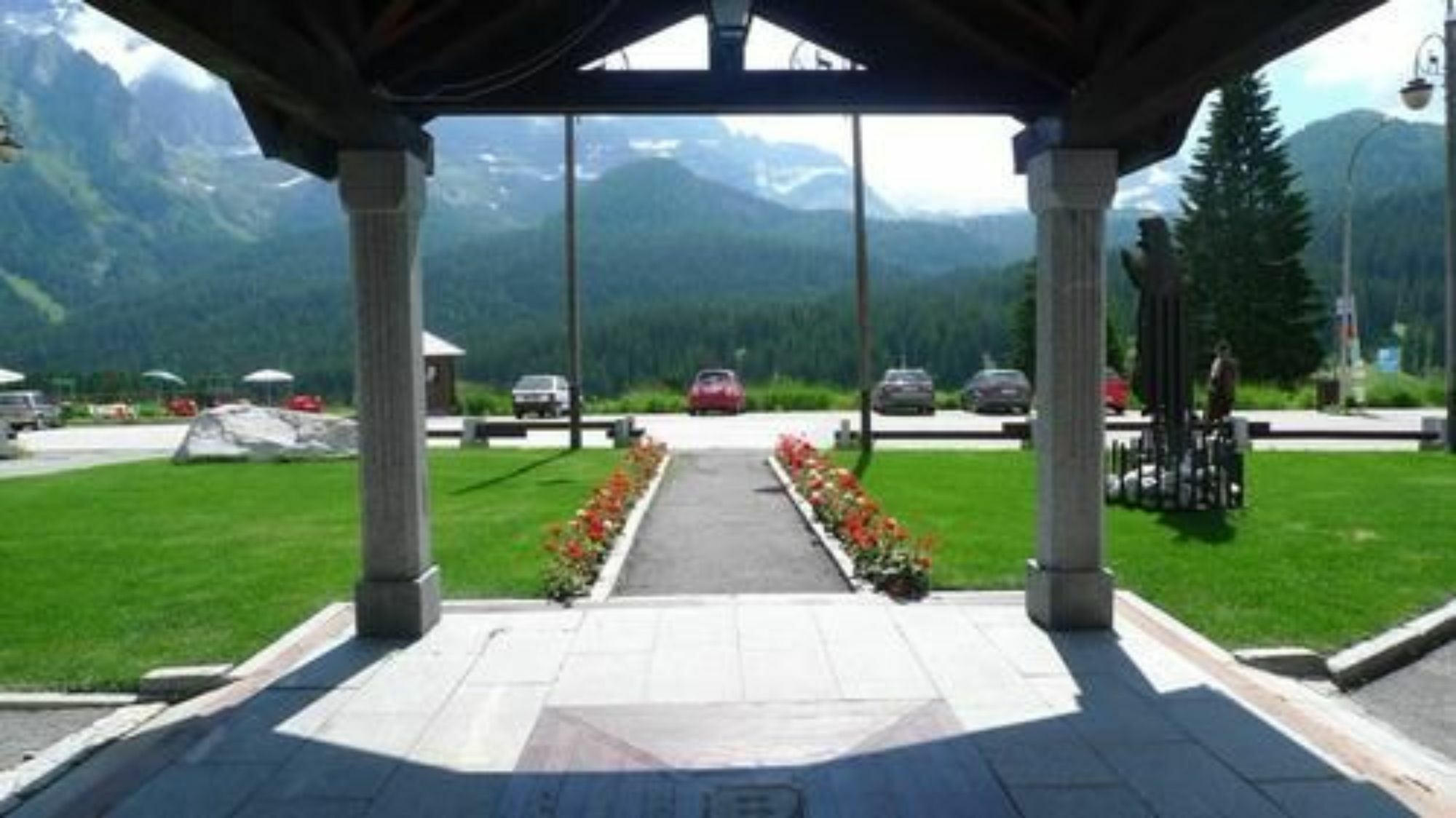 Rta Hotel Catturani Madonna di Campiglio Luaran gambar